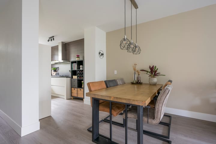 Foto 18 van Van Oldenbarneveltstraat 523