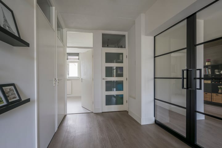 Foto 29 van Van Oldenbarneveltstraat 523