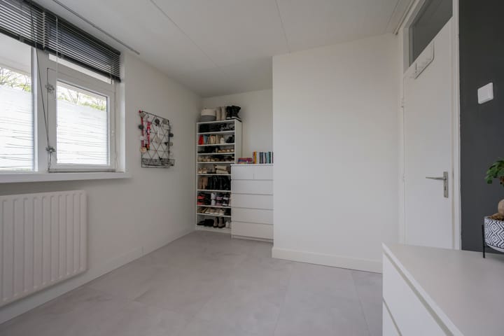 Foto 31 van Van Oldenbarneveltstraat 523