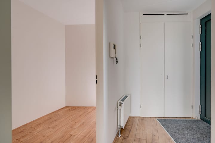 Photo 4 of Westerdijk 4-0108