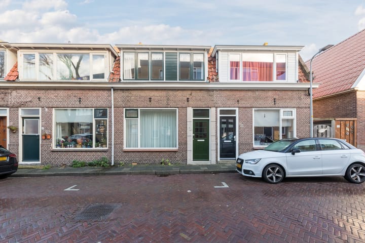 Photo 3 of Duinstraat 19