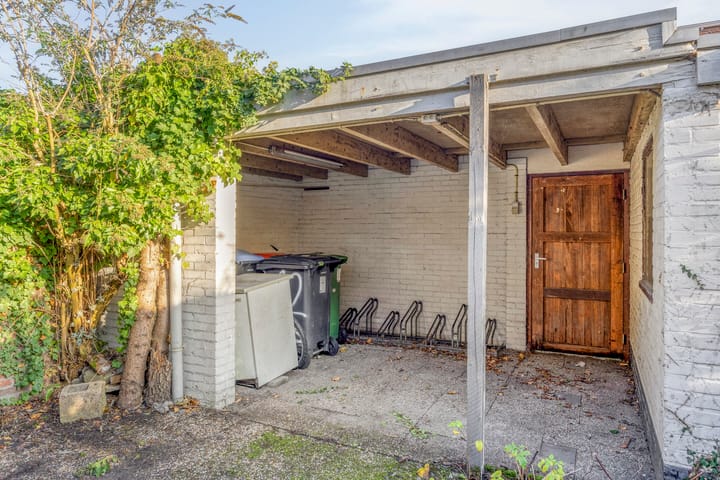 Foto 40 van van Musschenbroekstraat 12