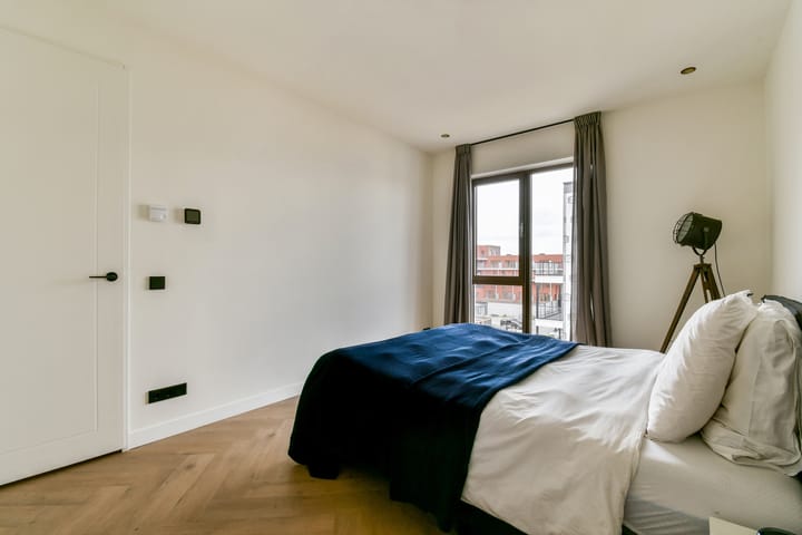 Foto 13 van Huiswoudstraat 50