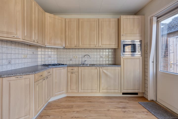 Photo 12 of Frisostraat 3