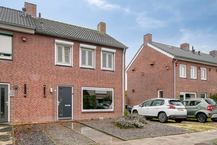 Foto 4 van Luciastraat 7