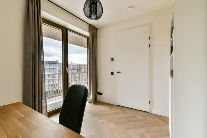 Foto 19 van Huiswoudstraat 50