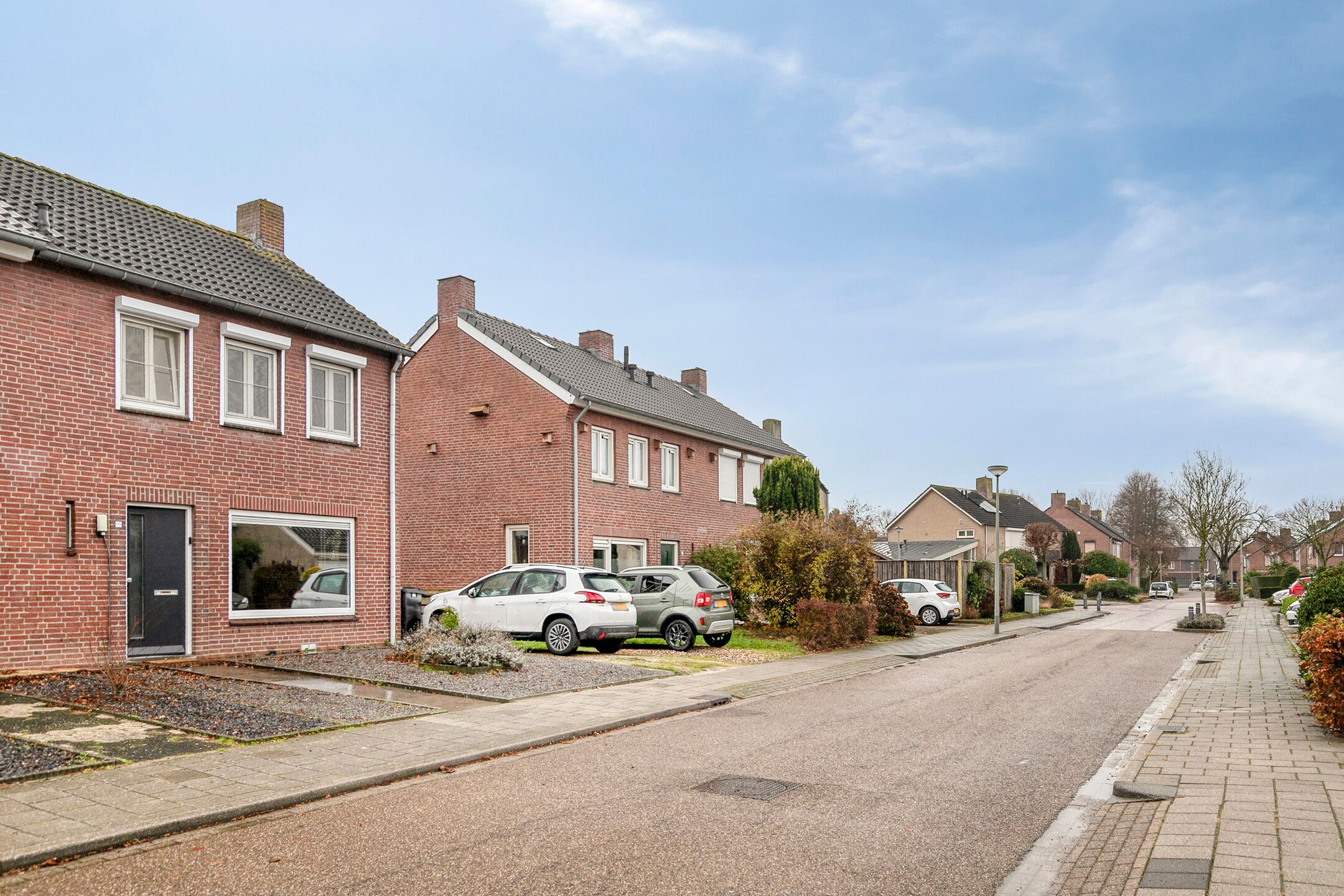 Photo 36 of Luciastraat 7