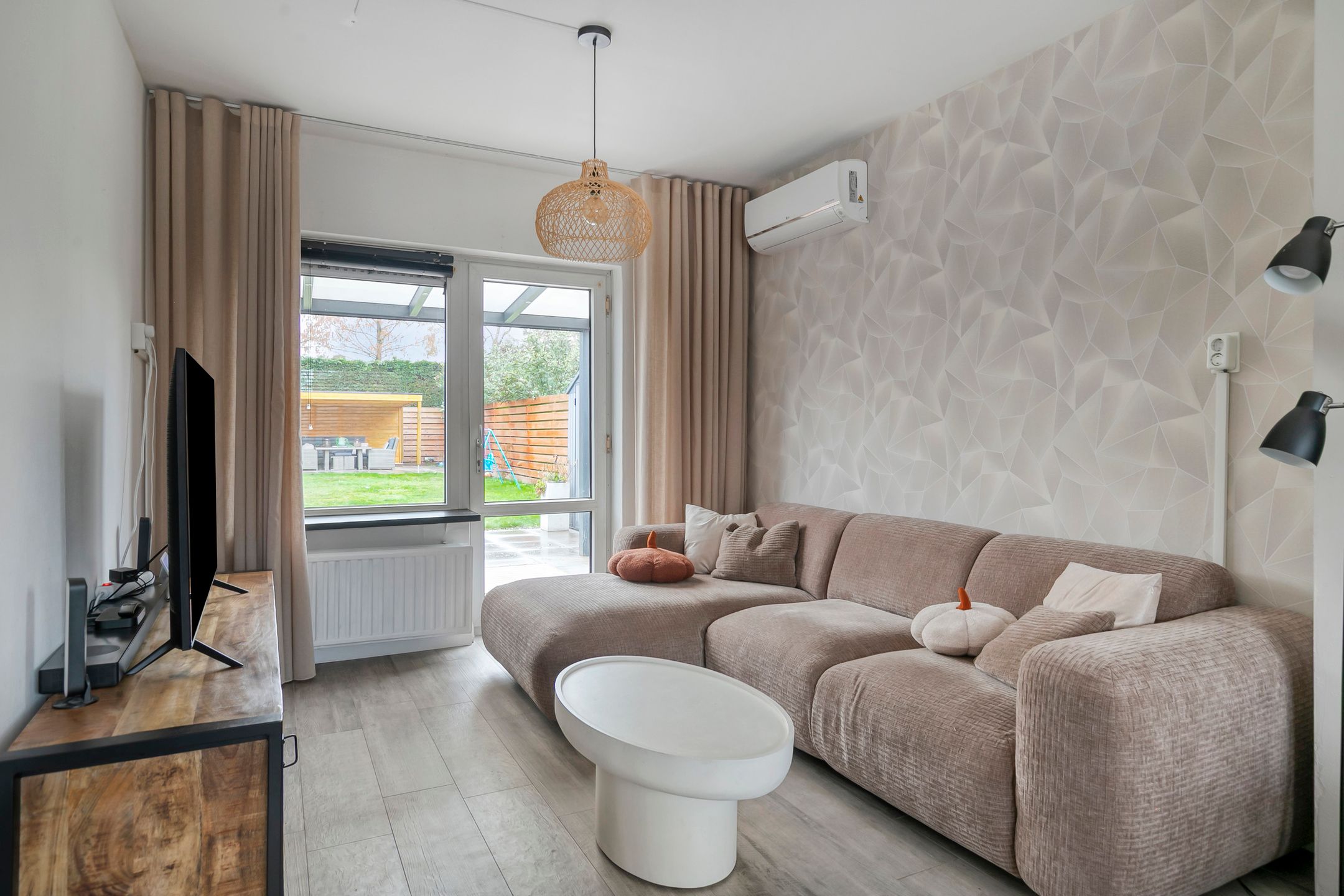 Photo 6 of Luciastraat 7