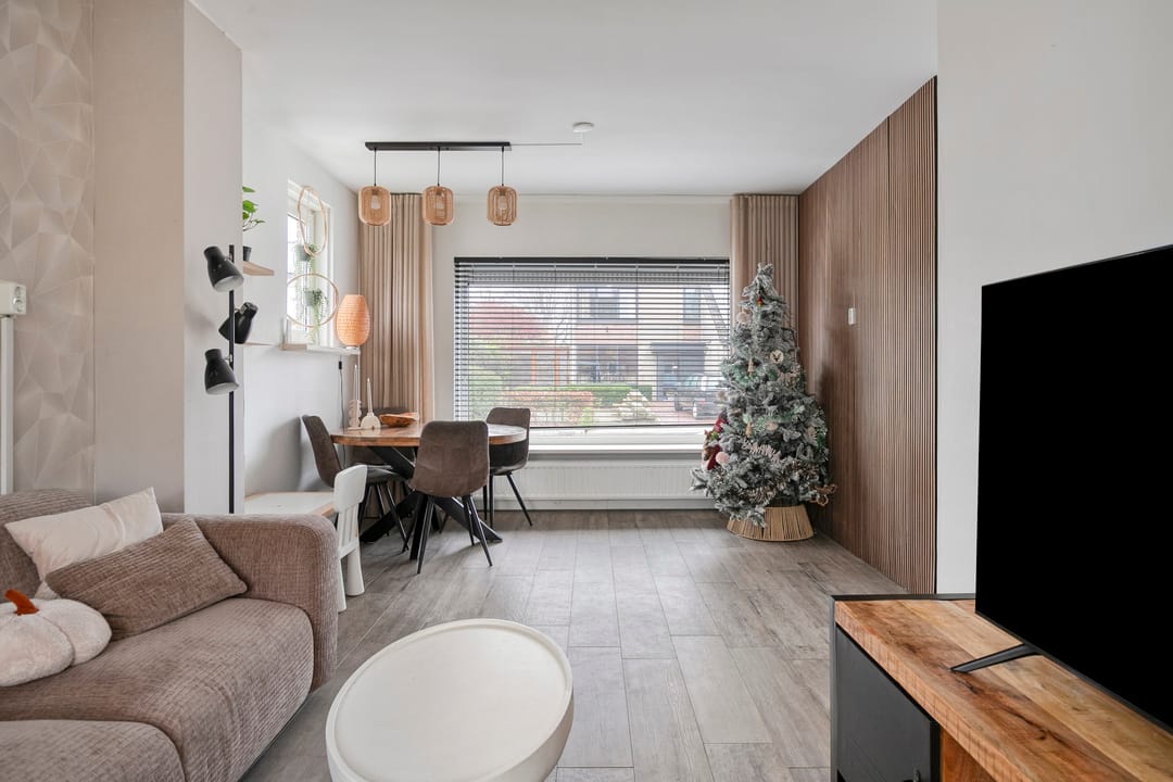 Photo 8 of Luciastraat 7