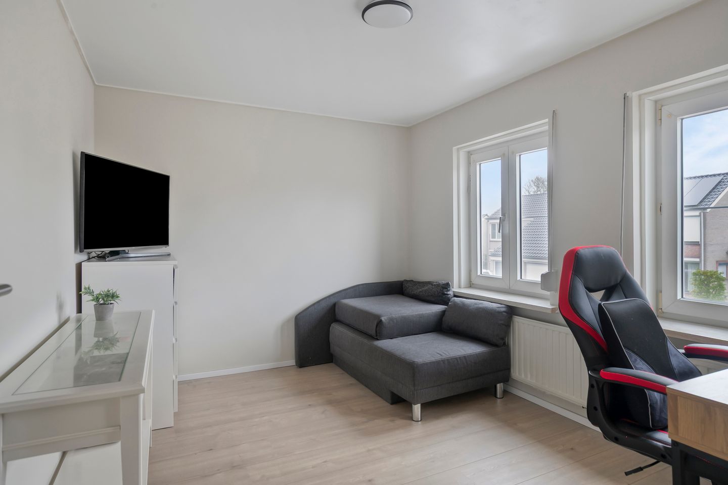 Photo 20 of Luciastraat 7