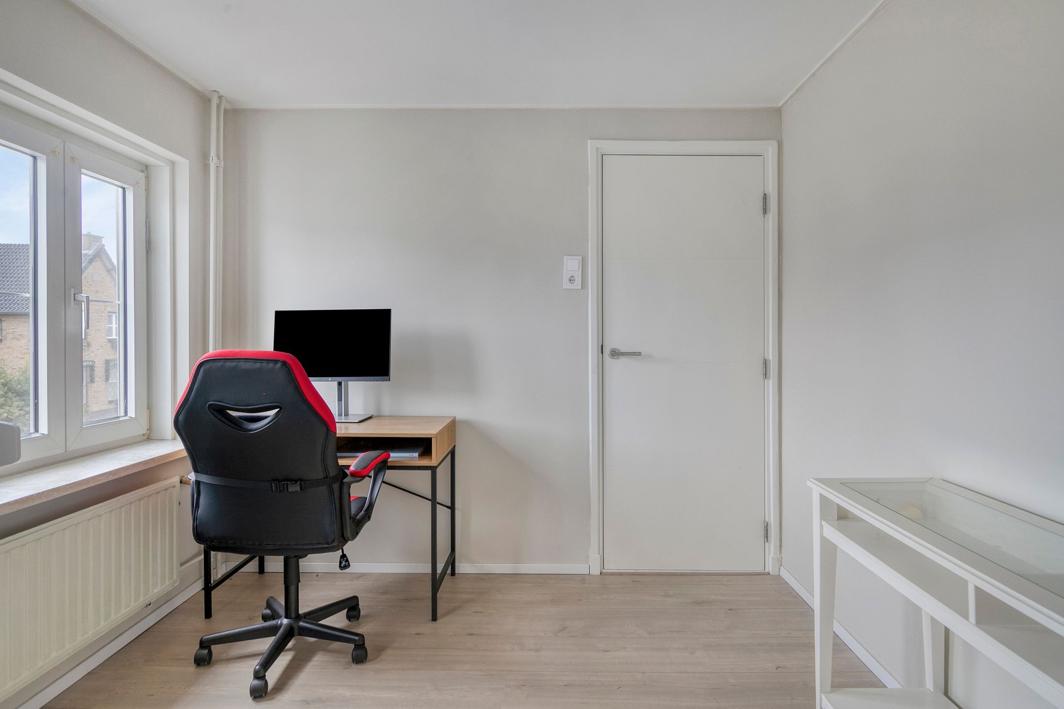 Photo 21 of Luciastraat 7