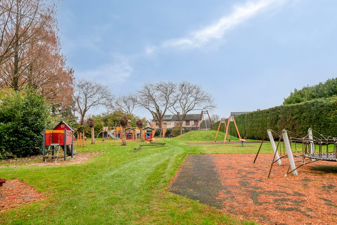 Photo 37 of Luciastraat 7