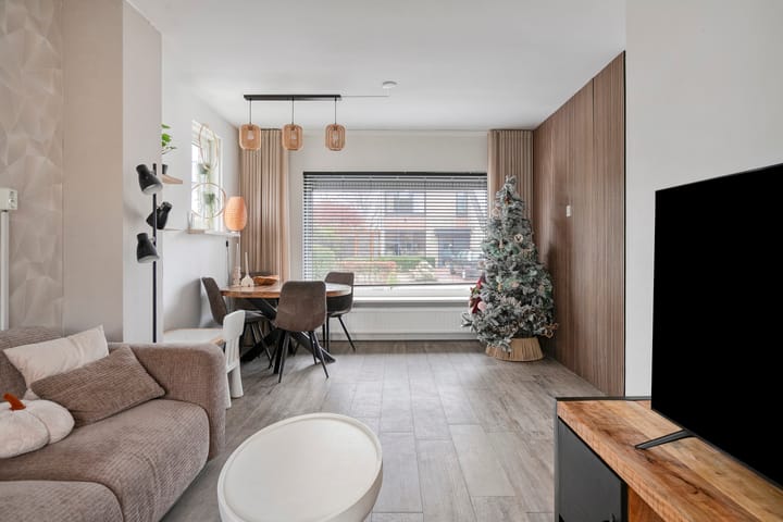 Foto 2 van Luciastraat 7