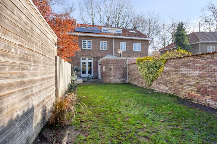 Foto 26 van Ridderstraat 39