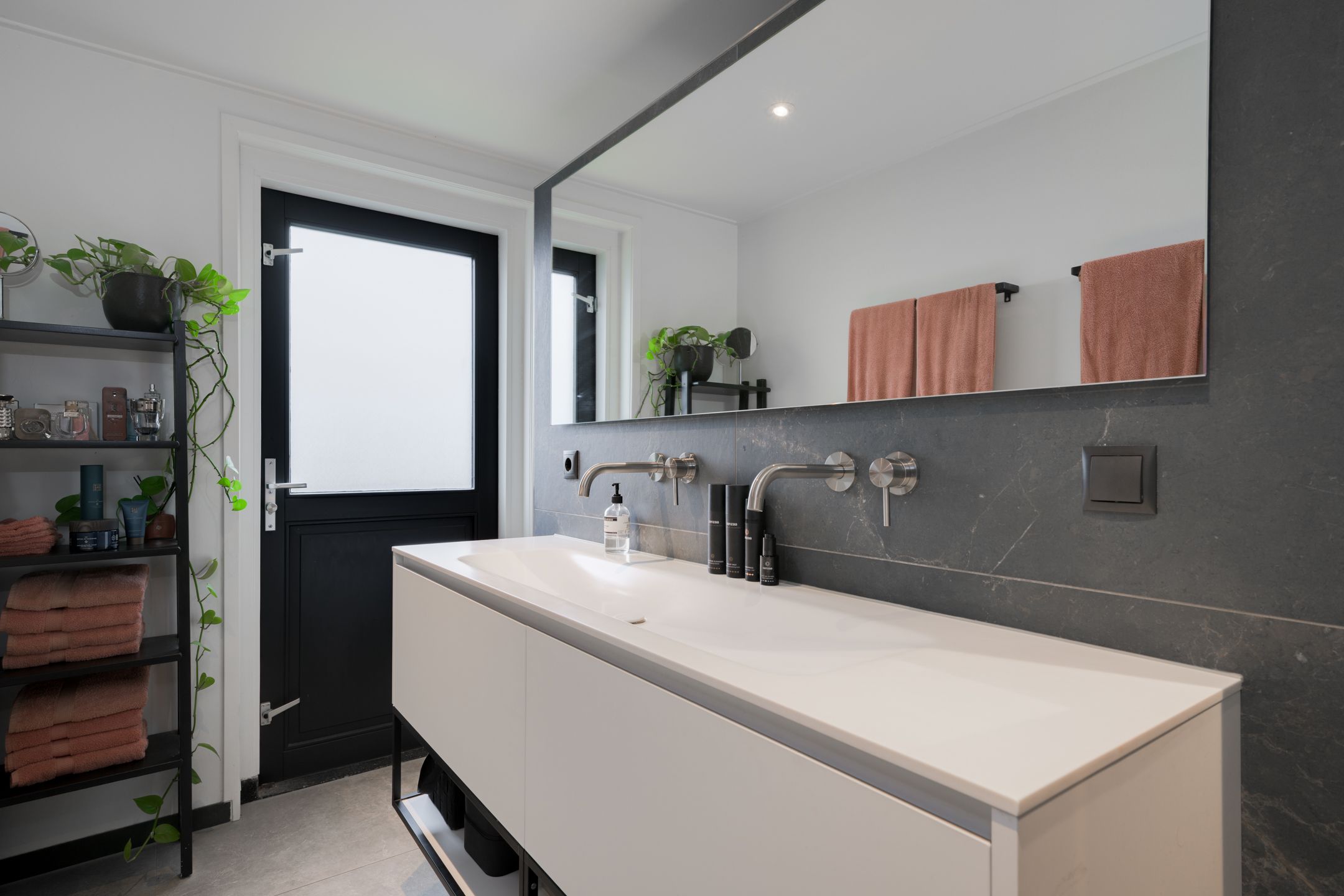 Photo 39 of Groenloseweg 67