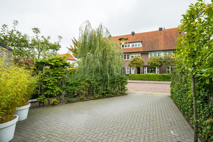 Photo 67 of Groenloseweg 67