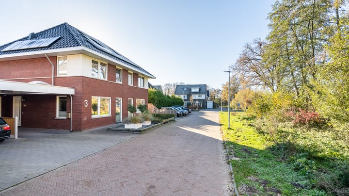 Photo 38 of Robijnstraat 3