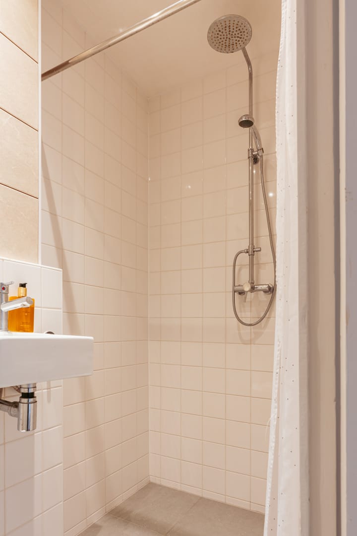 Foto 15 van Van Boetzelaerstraat 42-2