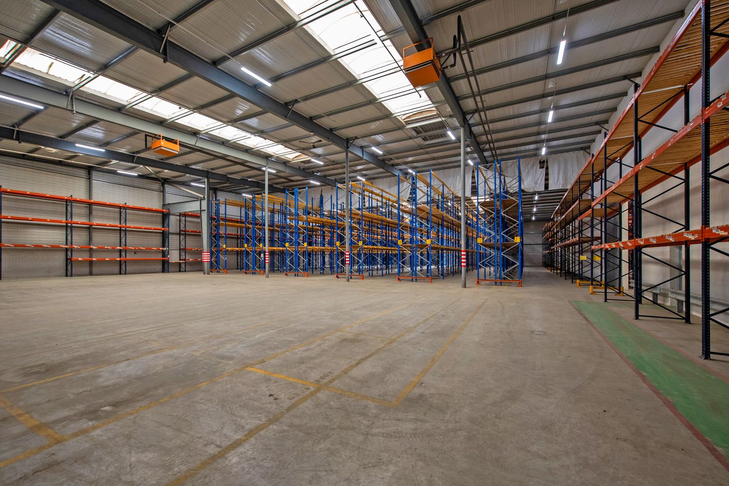 View photo 3 of Schieweg 76