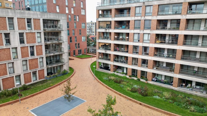 Photo 4 of Teakhout 59