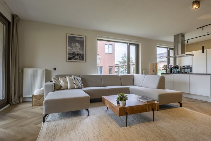 Photo 5 of Teakhout 59