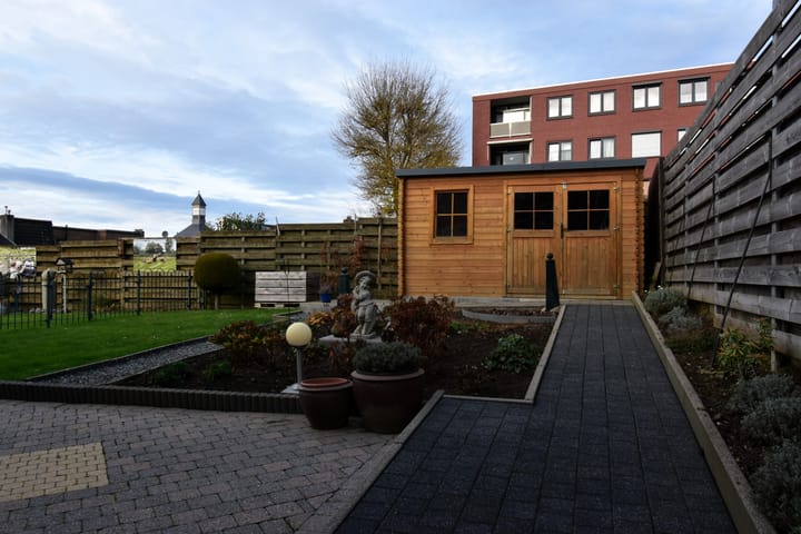 Photo 28 of Minister Ruijsstraat 1-A