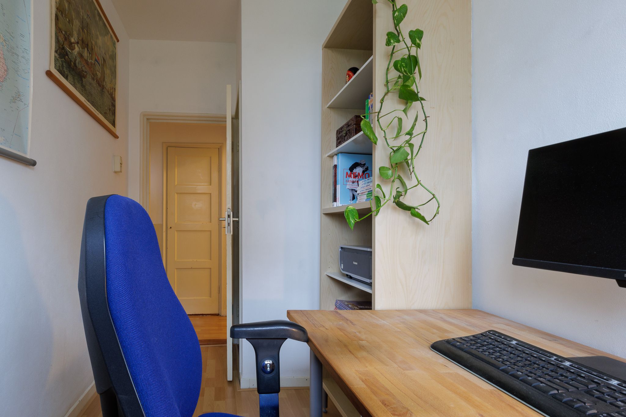 Photo 33 of Van Heemskerckstraat 65-A