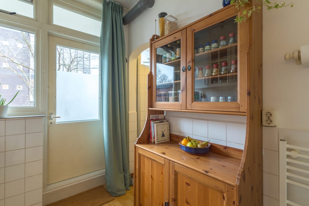 Photo 41 of Van Heemskerckstraat 65-A