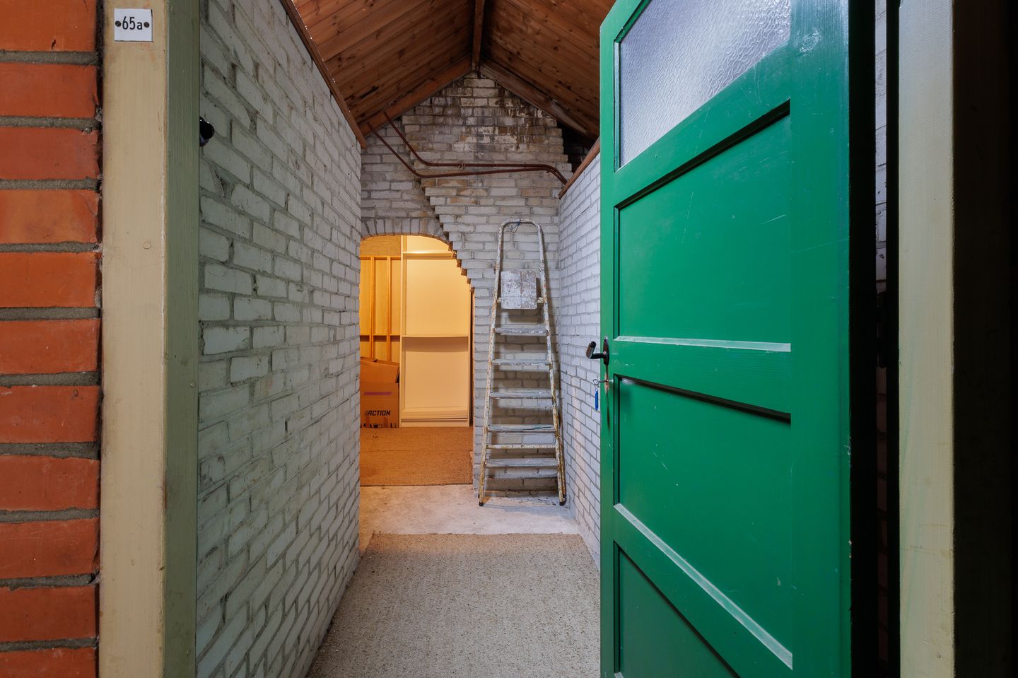 Photo 49 of Van Heemskerckstraat 65-A