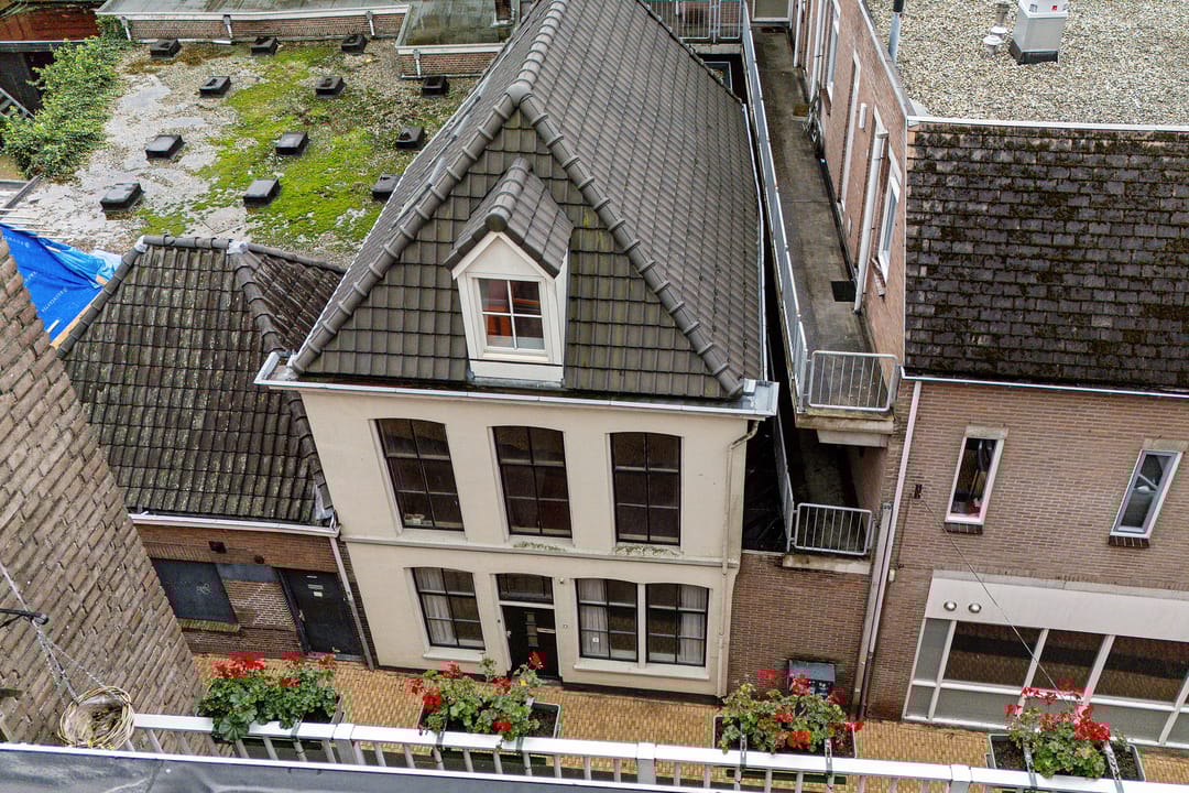 Foto 8 van Neerwoldstraat 23