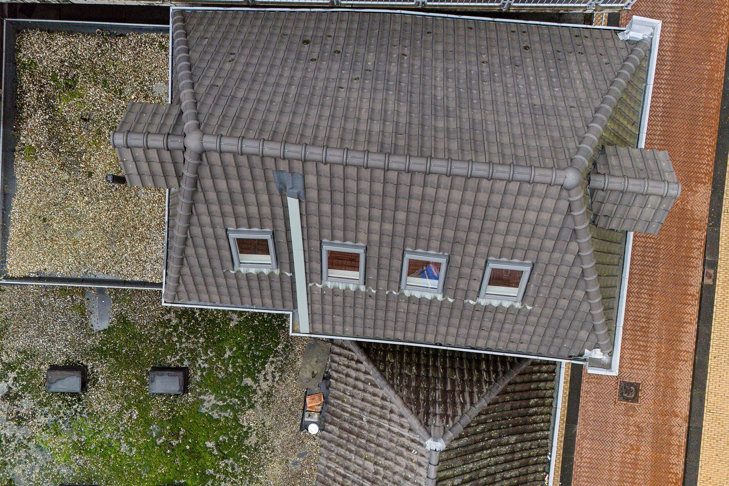 Foto 10 van Neerwoldstraat 23