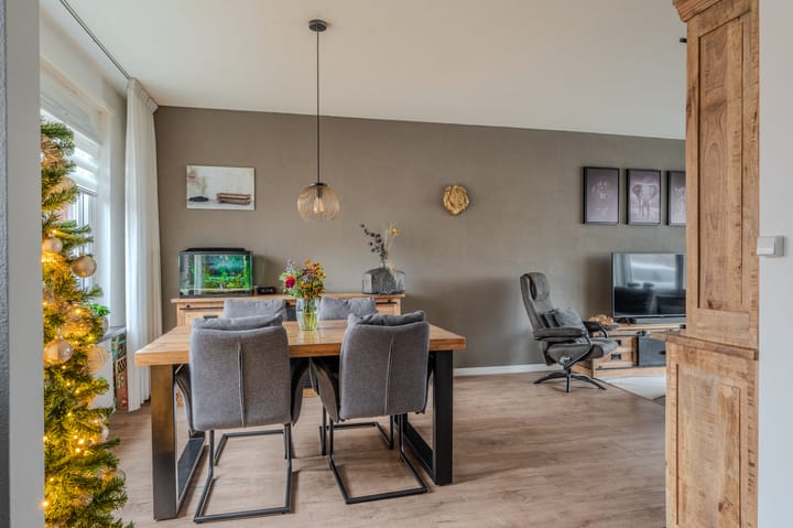 Photo 22 of Iepenlaan 18