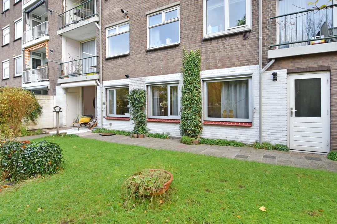 Photo 17 of Minister Aalberselaan 120