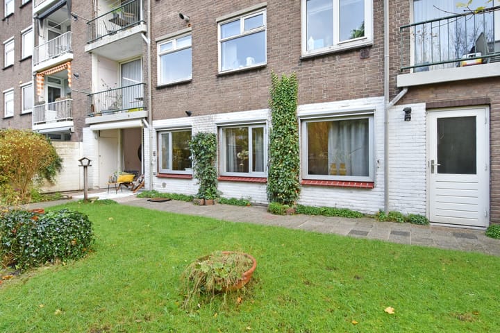 Foto 17 van Minister Aalberselaan 120