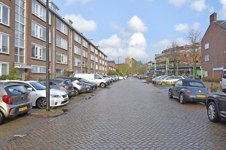 Foto 38 van Minister Aalberselaan 120