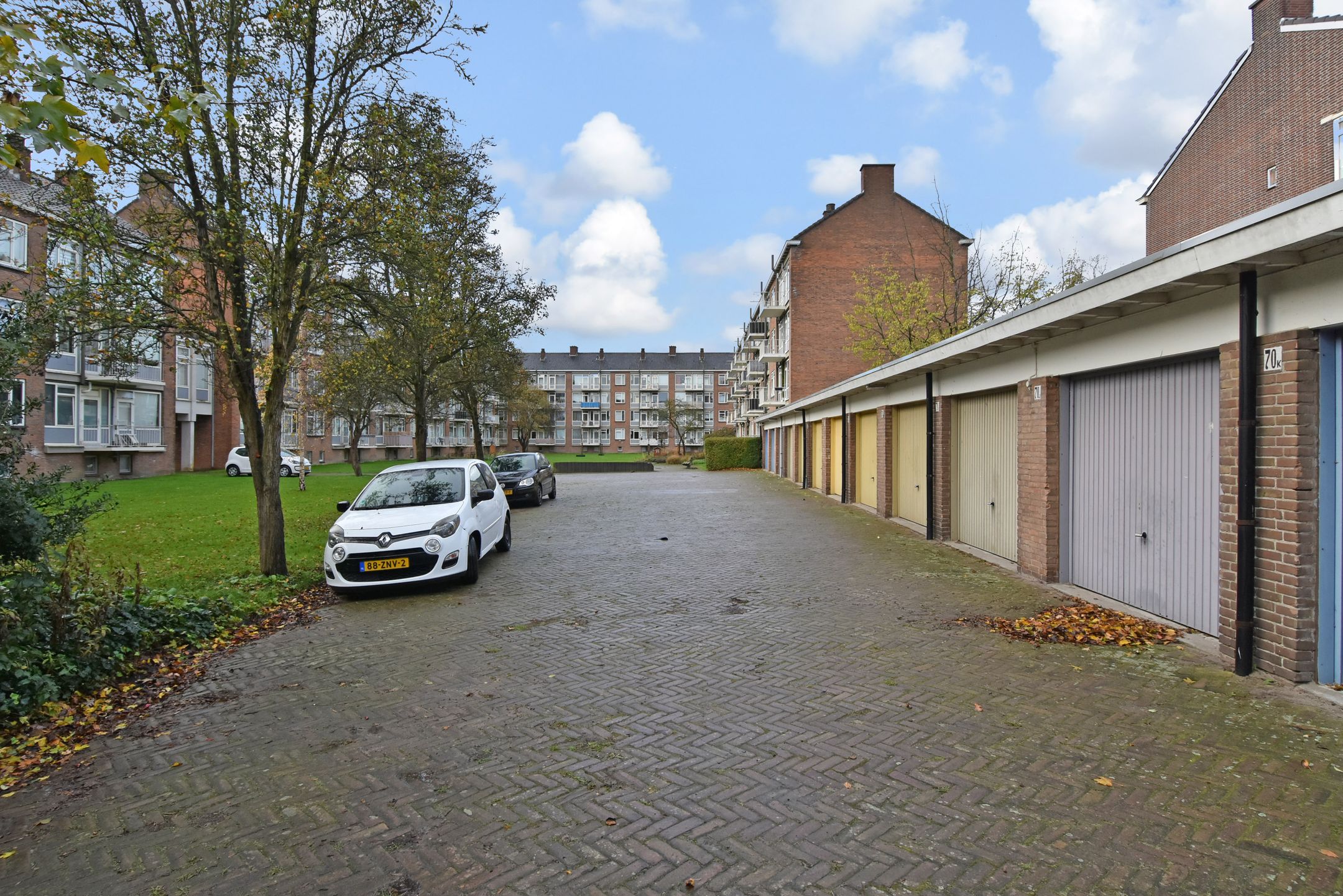 Photo 39 of Minister Aalberselaan 120