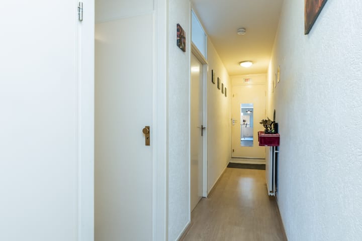 Photo 2 of Dr Erensstraat 68