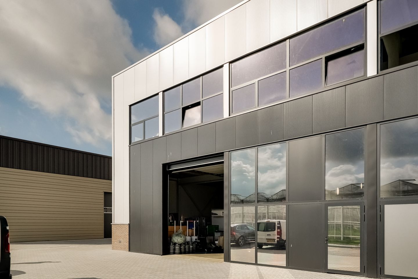 Bekijk foto 2 van Overspoor 47-D