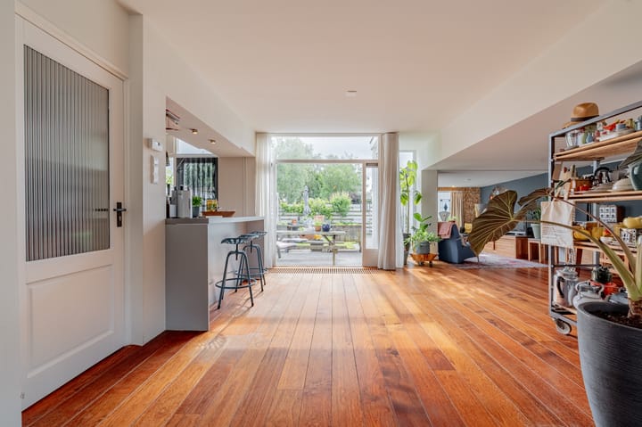 Photo 12 of Beatrixlaan 9