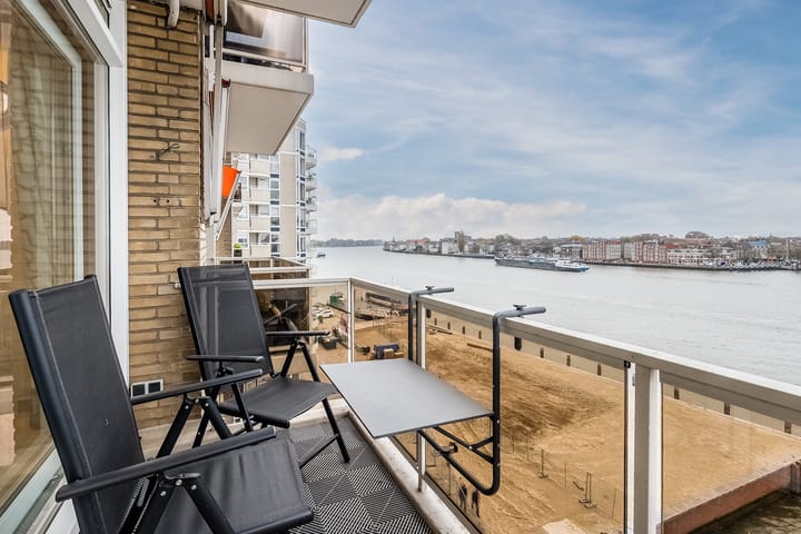 Foto 23 van Maasplein 30