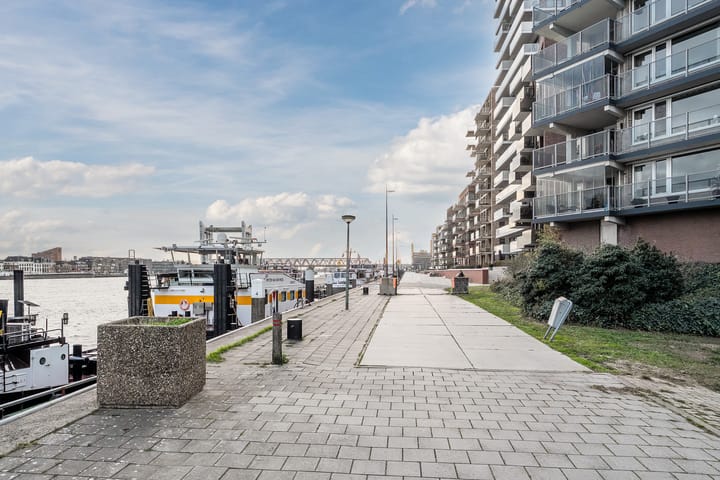 Foto 34 van Maasplein 30