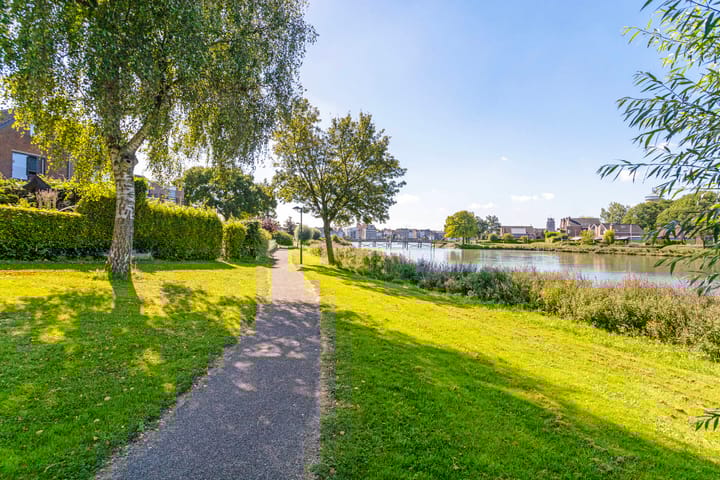 Foto 36 van Maasplein 30