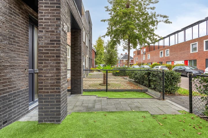 Foto 6 van Erik de Rodestraat 30