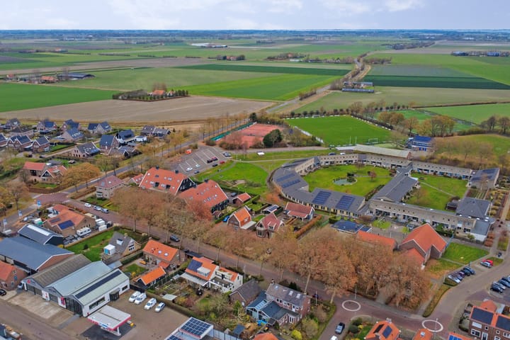 Photo 35 of Weststraat 23