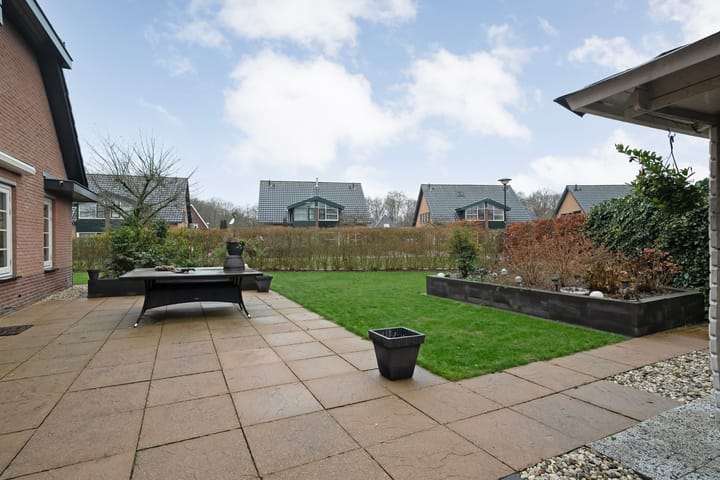 Foto 32 van Stroekmaat 10