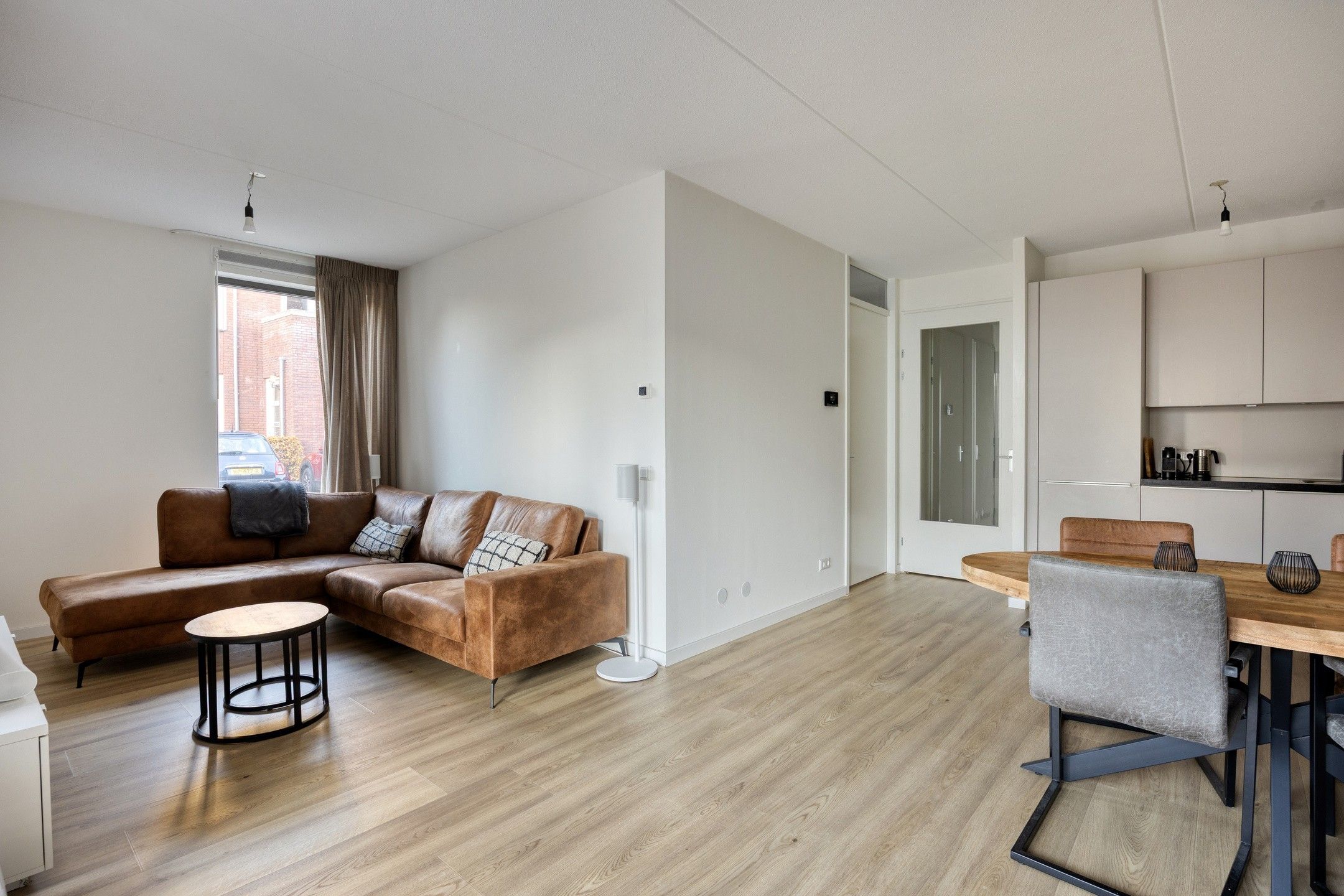 Foto 9 van Drechtdijk 9-F