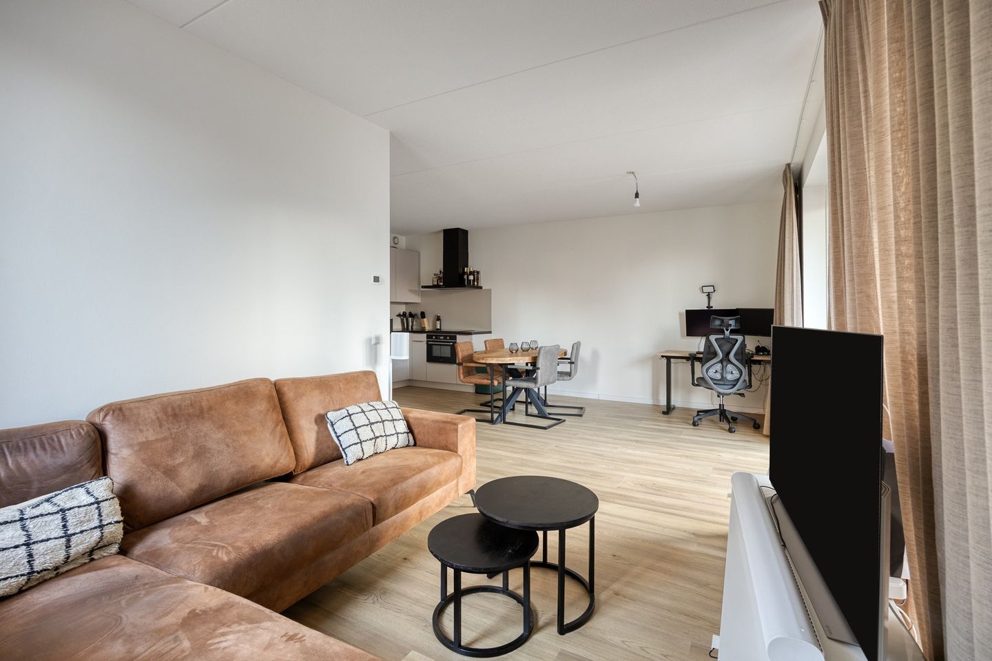 Foto 10 van Drechtdijk 9-F