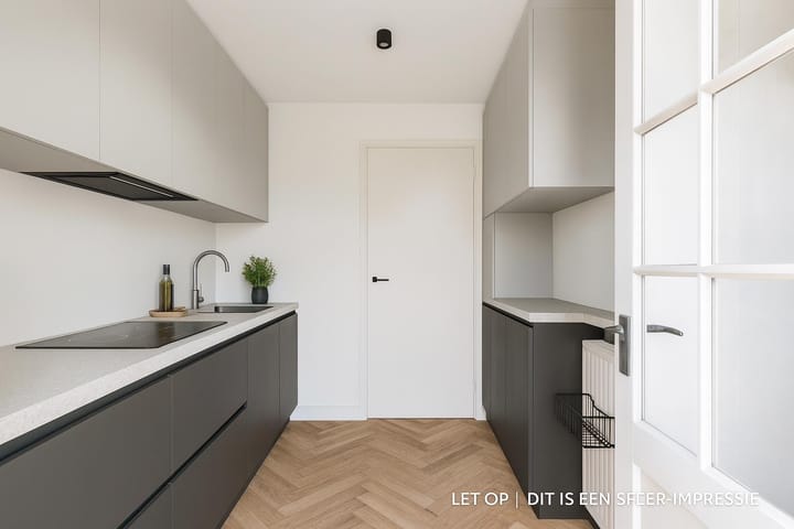 Foto 10 van van Musschenbroekstraat 12