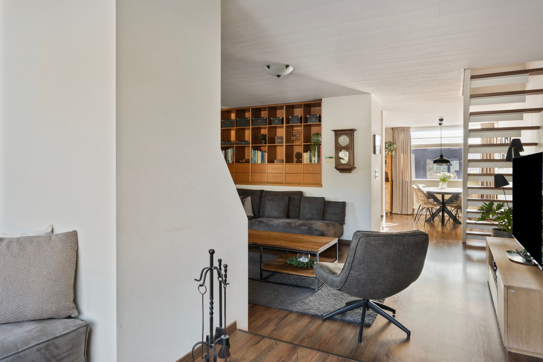 Foto 24 van Bruggelaan 30