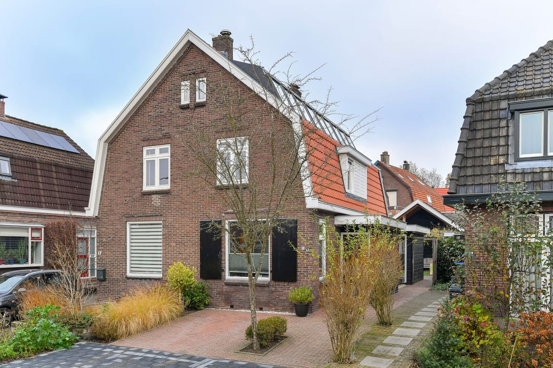 Foto 1 van Backerstraat 15